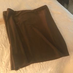Mini skirt. Size 8. Brown